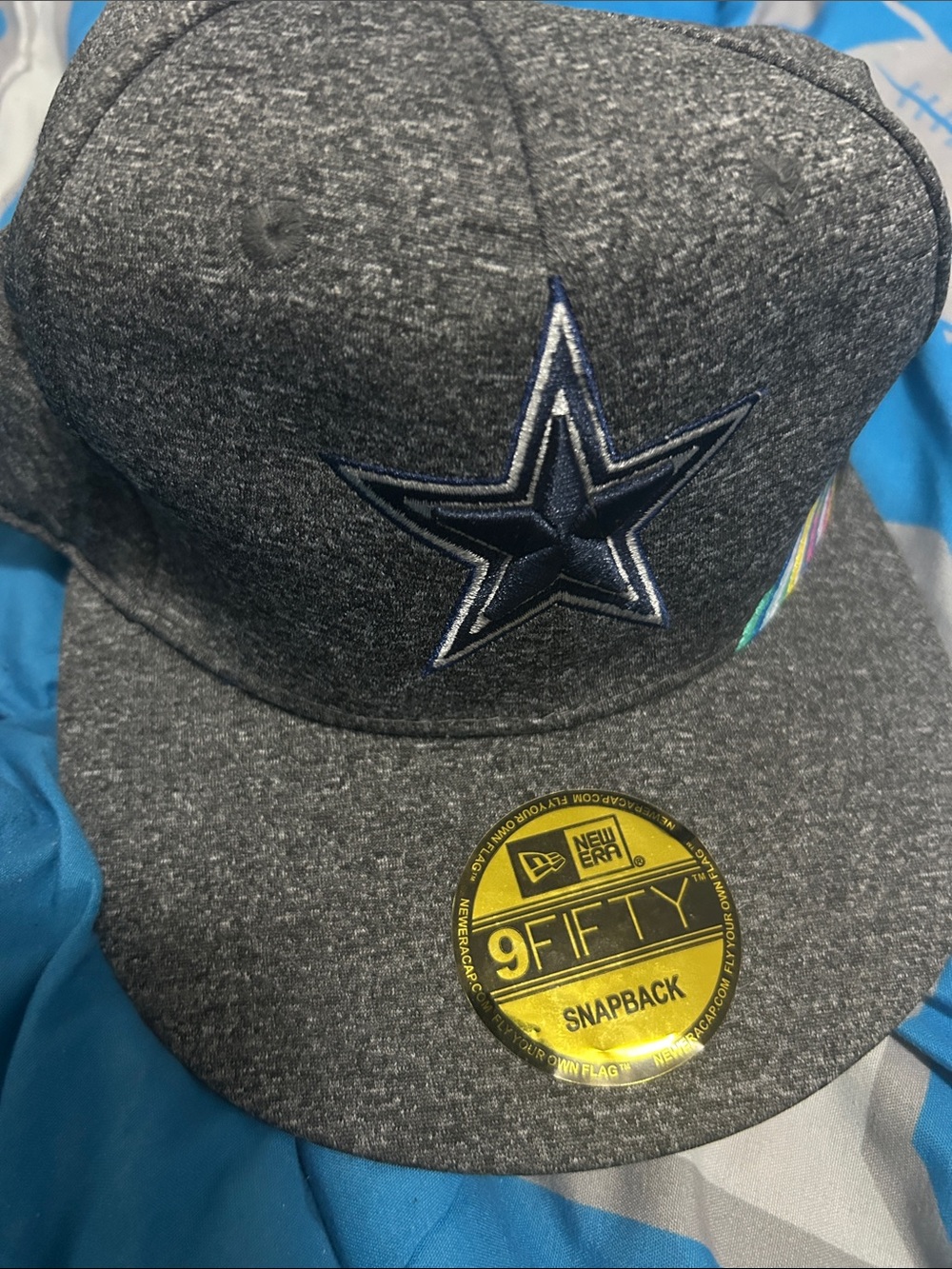 Men Gray Dallas Cowboys Star Snapback Hat